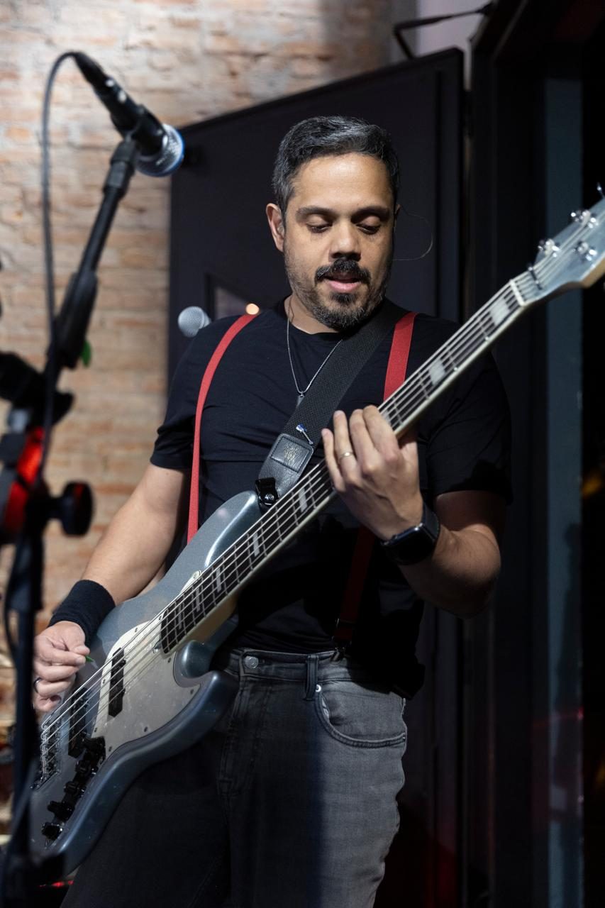 Tigo Barbosa — Plano Pop ao vivo